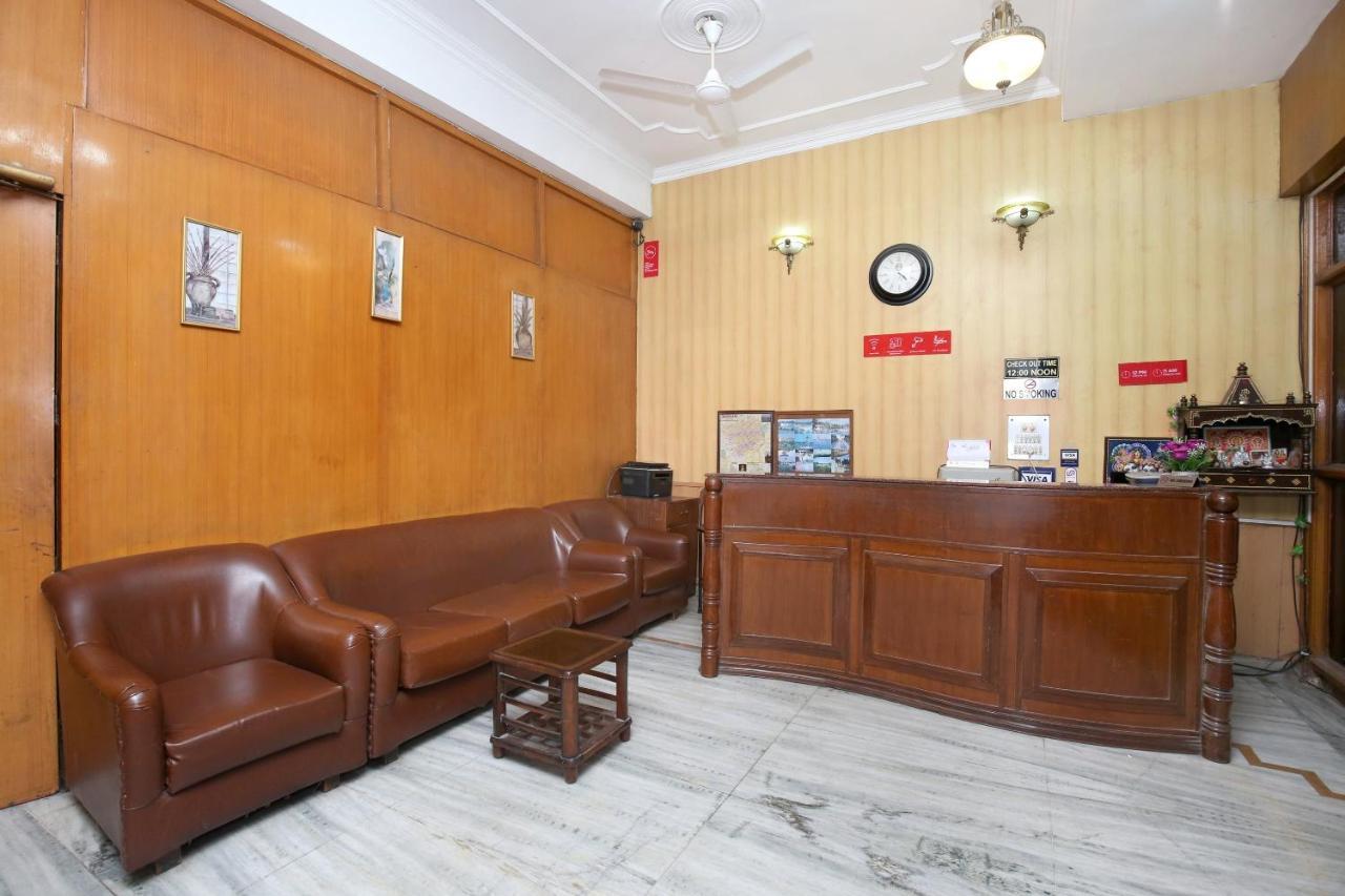 Oyo 5637 Hotel Majestic Chandigarh Bagian luar foto